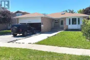 292 St Vincent St Unit# Main, Barrie, Ontario L4M 4A1, 4 Bedrooms Bedrooms, 7 Rooms Rooms,3 BathroomsBathrooms,All Houses,Rented,St Vincent,S9348132