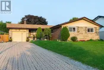 807 Fernhill Blvd, Oshawa, Ontario L1J 5K5, 3 Bedrooms Bedrooms, 6 Rooms Rooms,2 BathroomsBathrooms,All Houses,Sold,Fernhill,E9348455