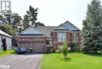 61 REGINA Boulevard, Wasaga Beach, Ontario L9Z2N2, 4 Bedrooms Bedrooms, ,3 BathroomsBathrooms,All Houses,For Sale,REGINA,40646782