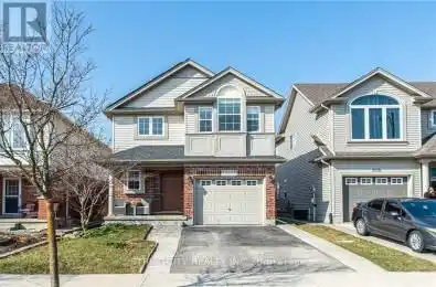 807 Drive Waterloo Ontario N2K4N6