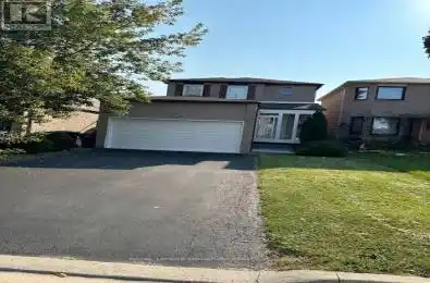 1739 Place Mississauga (East Credit) Ontario L5M3R4