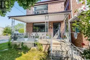 253 Harvie Avenue, Toronto (Caledonia-Fairbank), Ontario M6E4K9, 4 Bedrooms Bedrooms, ,2 BathroomsBathrooms,All Houses,For Sale,Harvie,W9351611