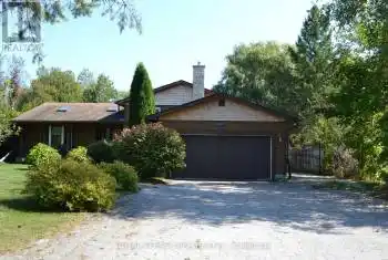 1097 Ferrier Avenue, Innisfil (Lefroy), Ontario L0L1W0, 4 Bedrooms Bedrooms, ,2 BathroomsBathrooms,All Houses,For Sale,Ferrier,N9350678