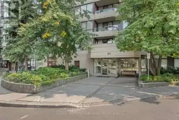 91 Townsgate Drive Unit# 808, Vaughan (Crestwood-Springfarm-Yorkhill), Ontario L4J8E8, 2 Bedrooms Bedrooms, ,2 BathroomsBathrooms,Condo,For Sale,Townsgate,N9351987