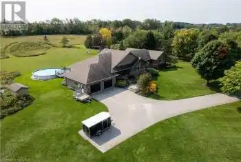 23038 HOLLAND-SYDENHAM TOWNLINE, Chatsworth, Ontario N0H1G0, 6 Bedrooms Bedrooms, ,4 BathroomsBathrooms,All Houses,For Sale,HOLLAND-SYDENHAM TOWNLINE,40646774