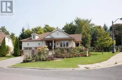 2 Fallingbrook Crescent Kawartha Lakes (Lindsay) Ontario K9V2Z7