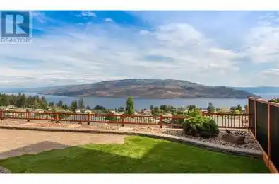 6127 Seymoure Lane Peachland British Columbia V0H1X4