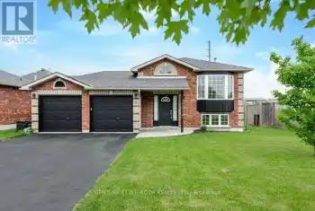 1 Pacific Avenue, Barrie (Little Lake), Ontario L4M7E7, 3 Bedrooms Bedrooms, ,2 BathroomsBathrooms,All Houses,For Sale,Pacific,S9299790