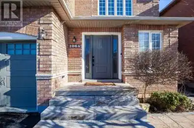 2064 Trail Oakville (West Oak Trails) Ontario L6M3N5