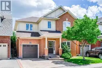 5228 GARLAND Crescent, Burlington, Ontario L7L7K9, 3 Bedrooms Bedrooms, ,3 BathroomsBathrooms,All Houses,For Rent,GARLAND,XH4206920