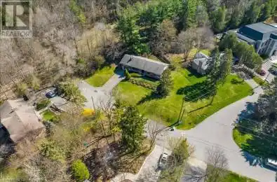 932 Drive Ancaster Ontario L9G3J1