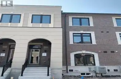 1347 Drive Oakville Ontario L6M4L8