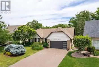 39 HILTS Drive, Stoney Creek, Ontario L8G3H5, 4 Bedrooms Bedrooms, ,3 BathroomsBathrooms,All Houses,For Sale,HILTS,XH4199206