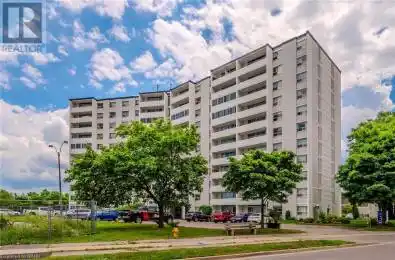 35 TOWERING HEIGHTS Boulevard Unit# 608 St. Catharines Ontario L2R3G7