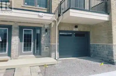 14 Crescent Whitchurch-Stouffville (Stouffville) Ontario L4A4X7