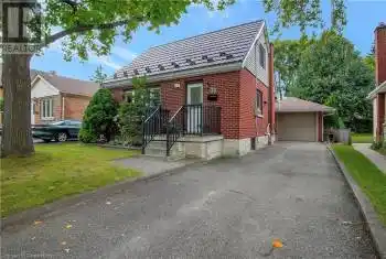 37 FLOYD Street, Kitchener, Ontario N2H4K8, 3 Bedrooms Bedrooms, ,2 BathroomsBathrooms,All Houses,For Sale,FLOYD,40648548