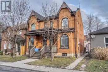 27 Grove Street, Hamilton (Corktown), Ontario L8N1P4, 3 Bedrooms Bedrooms, ,3 BathroomsBathrooms,All Houses,For Sale,Grove,X9354370