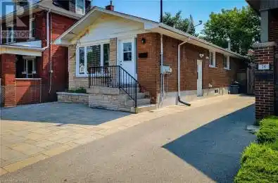 77 Avenue Unit UPPER Hamilton Ontario L8K2T1