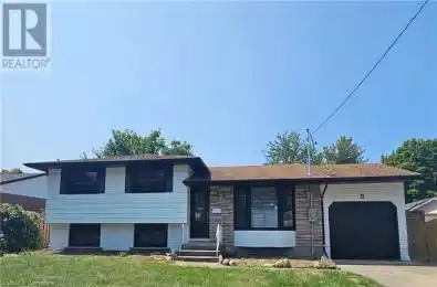 4 Crescent Unit lower St. Catharines Ontario L2M3M6