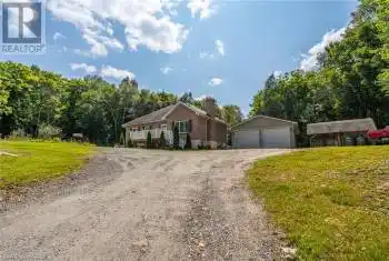 17182 HWY 118, Haliburton, Ontario K0S1S0, 4 Bedrooms Bedrooms, ,3 BathroomsBathrooms,All Houses,For Sale,HWY 118,XH4204955