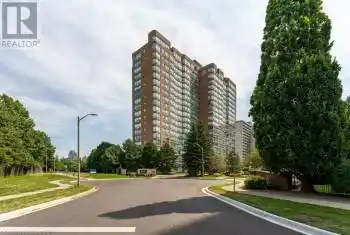 1276 MAPLE CROSSING Boulevard Unit# 310, Burlington, Ontario L7S2J9, 1 Bedroom Bedrooms, ,1 BathroomBathrooms,Condo,For Sale,MAPLE CROSSING,XH4204943