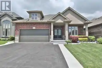 120 Creekside Drive, Welland, Ontario L3C0B4, 4 Bedrooms Bedrooms, ,3 BathroomsBathrooms,All Houses,For Sale,Creekside,XH4204895