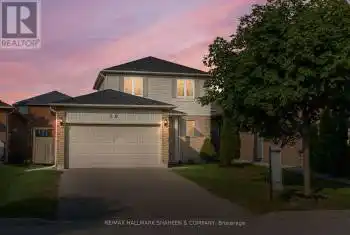 10 Paddle Gate, Richmond Hill (Oak Ridges Lake Wilcox), Ontario L4E3Y3, 3 Bedrooms Bedrooms, ,3 BathroomsBathrooms,All Houses,For Sale,Paddle,N9353940