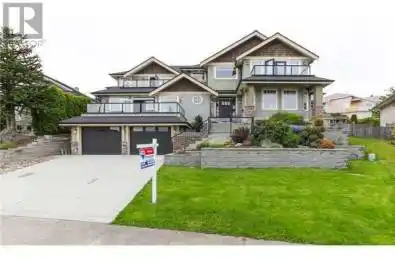 347 ROSEHILL Wynd Delta British Columbia V4M3L8