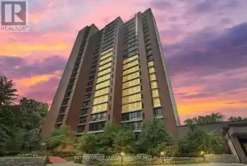 1400 Dixie Road Unit# 401, Mississauga (Lakeview), Ontario L5E3E1, 2 Bedrooms Bedrooms, ,2 BathroomsBathrooms,Condo,For Sale,Dixie,W9355021