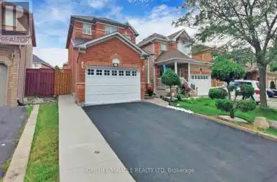 18 Sunny Glen Crescent Brampton (Northwest Sandalwood Parkway) Ontario