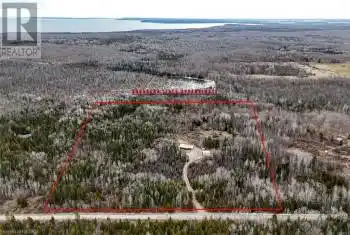 288 CAPE CHIN SOUTH Road, Northern Bruce Peninsula, Ontario N0H1W0, 3 Bedrooms Bedrooms, ,2 BathroomsBathrooms,All Houses,For Sale,CAPE CHIN SOUTH,40568755