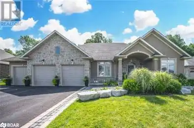 26 Trail Midhurst Ontario L4M6T4