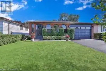 972 SOUTH SERVICE Road, Mississauga, Ontario L5E1V1, 4 Bedrooms Bedrooms, ,2 BathroomsBathrooms,All Houses,For Sale,SOUTH SERVICE,40648694