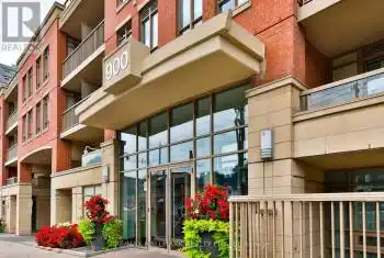 900 Mount Pleasant Rd, Toronto, Ontario M4P 3J9, 2 Bedrooms Bedrooms, 6 Rooms Rooms,2 BathroomsBathrooms,Condo,Sold,Mount Pleasant,C9356428