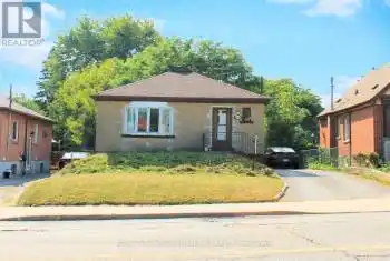 630 Fennell Avenue, Hamilton (Burkholme), Ontario L8V1T5, 5 Bedrooms Bedrooms, ,2 BathroomsBathrooms,All Houses,For Sale,Fennell,X9356995