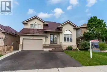 33 DRAPER Street, Brantford, Ontario N3T6R1, 5 Bedrooms Bedrooms, ,4 BathroomsBathrooms,All Houses,For Sale,DRAPER,40649653