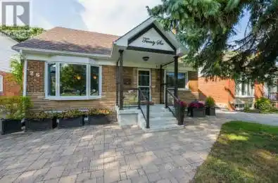 26 Hopecrest Crescent Toronto (Kennedy Park) Ontario M1K2K4