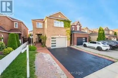 891 Avenue Mississauga (East Credit) Ontario L5V2L3