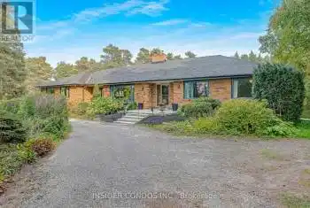 6901 Castlederg Sideroad, Caledon, Ontario L7C0P6, 5 Bedrooms Bedrooms, ,4 BathroomsBathrooms,All Houses,For Sale,Castlederg,W9358309