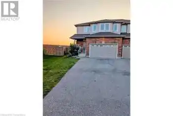 58 PONDVIEW Drive, Wellesley, Ontario N0B2T0, 4 Bedrooms Bedrooms, ,4 BathroomsBathrooms,All Houses,For Rent,PONDVIEW,40650025