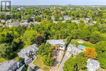 1134 TRUMAN Avenue, Oakville, Ontario L6H1Y8, 4 Bedrooms Bedrooms, ,7 BathroomsBathrooms,All Houses,For Sale,TRUMAN,40650148