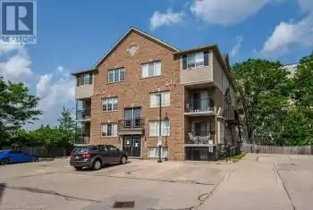 12 HOLBORN Drive Unit# E38, Kitchener, Ontario N2A0A4, 3 Bedrooms Bedrooms, ,2 BathroomsBathrooms,Condo,For Rent,HOLBORN,40648825