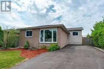 30 Larch Street, Hamilton (Berrisfield), Ontario L8T4N9, 3 Bedrooms Bedrooms, ,2 BathroomsBathrooms,All Houses,For Sale,Larch,X9357708