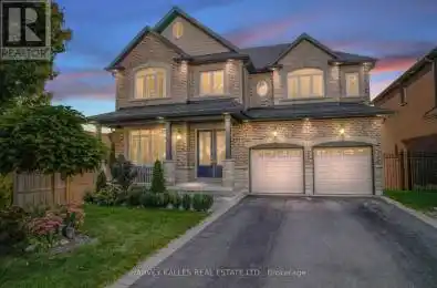 681 Avenue Innisfil (Alcona) Ontario L9S4E5