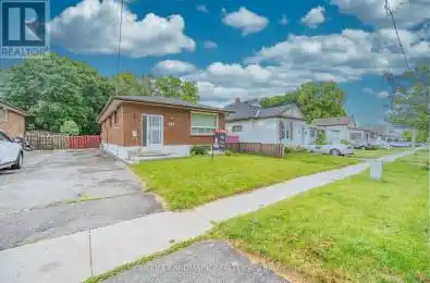 81 cromwell Avenue Oshawa (Vanier) Ontario L1J4T5