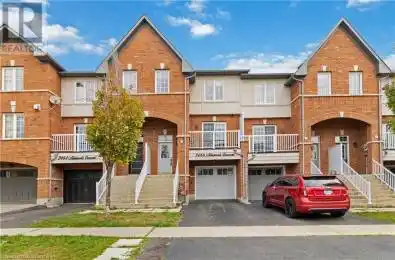 2466 Crescent Oakville Ontario L6M0E1