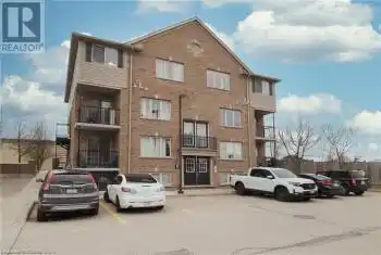 12 HOLBORN Drive Unit# D30, Kitchener, Ontario N2A1A4, 3 Bedrooms Bedrooms, ,2 BathroomsBathrooms,Condo,For Rent,HOLBORN,40650435