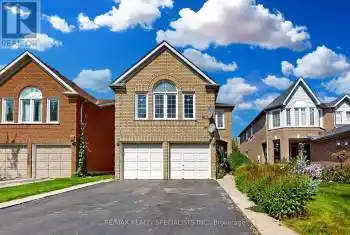 5 Rangeland Road, Brampton (Sandringham-Wellington), Ontario L6R1L4, 5 Bedrooms Bedrooms, ,4 BathroomsBathrooms,All Houses,For Sale,Rangeland,W9360599