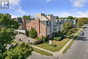 240 Chapel St Unit# 324, Cobourg, Ontario K9A 0E3, 2 Bedrooms Bedrooms, 5 Rooms Rooms,2 BathroomsBathrooms,Condo,Sold,Chapel,X9360338