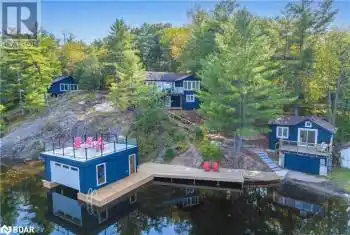 3 MULDREW LAKE Road Unit# 3, Gravenhurst, Ontario P0E1G0, 6 Bedrooms Bedrooms, ,4 BathroomsBathrooms,All Houses,For Sale,MULDREW LAKE,40650831